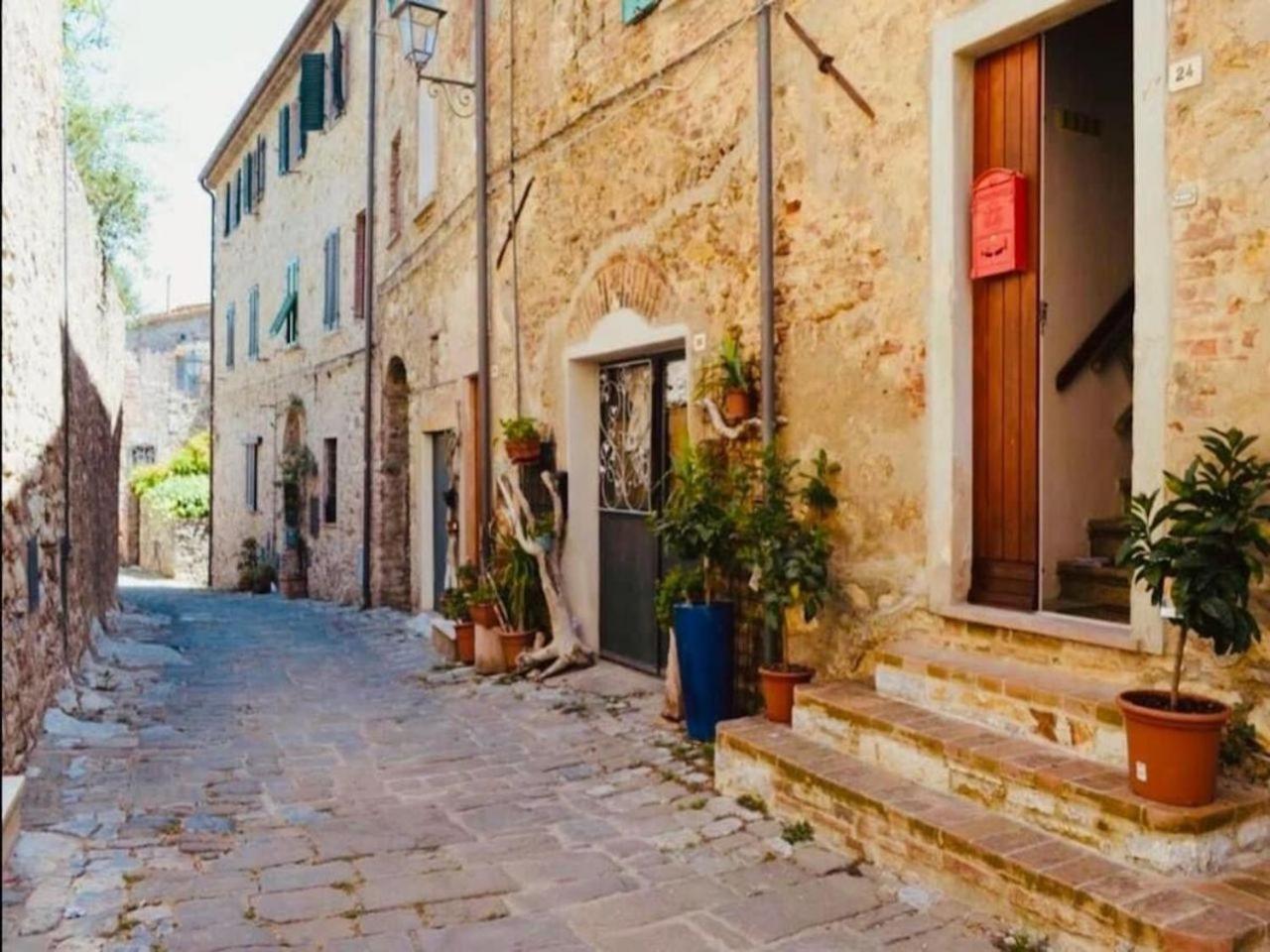 The 4 Senses Experience Villa Suvereto Bagian luar foto